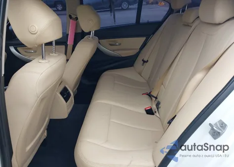 2017 BMW 320I из США, поврежденный, VIN WBA8E1G5XHNU13292